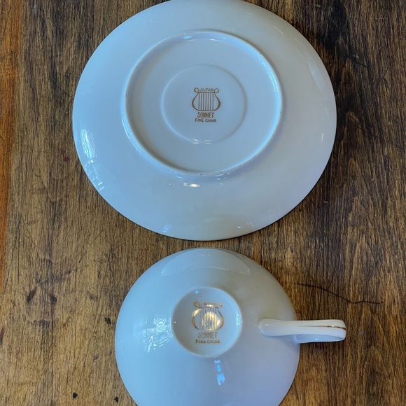 Vintage Cup & Saucer Set Japan Fine China Gold Trim (7 available) - Picture 7 of 7
